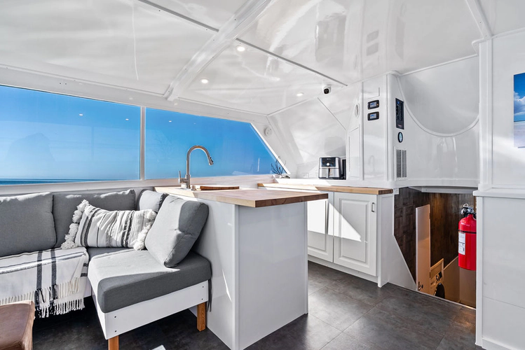 Tradewinds Yacht Photos Pics 