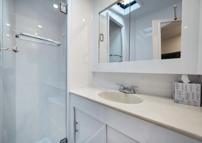 Tradewinds Yacht Photos Pics 