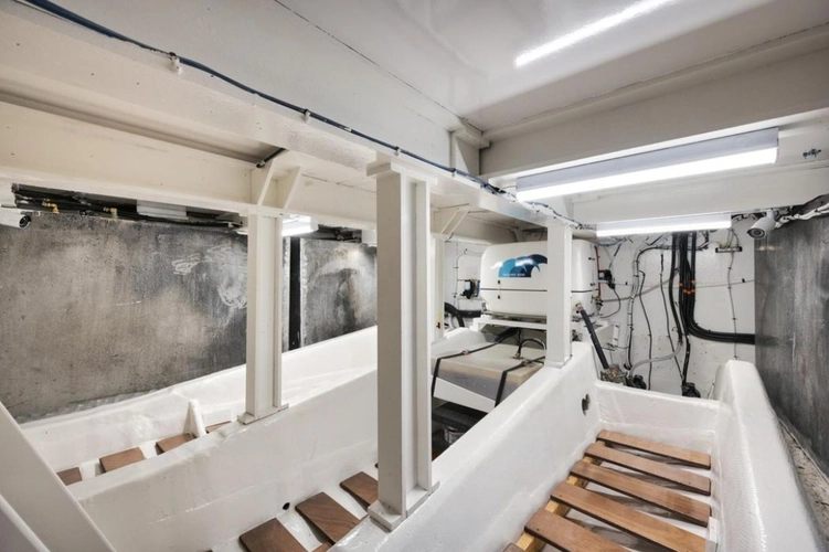 Tradewinds Yacht Photos Pics 