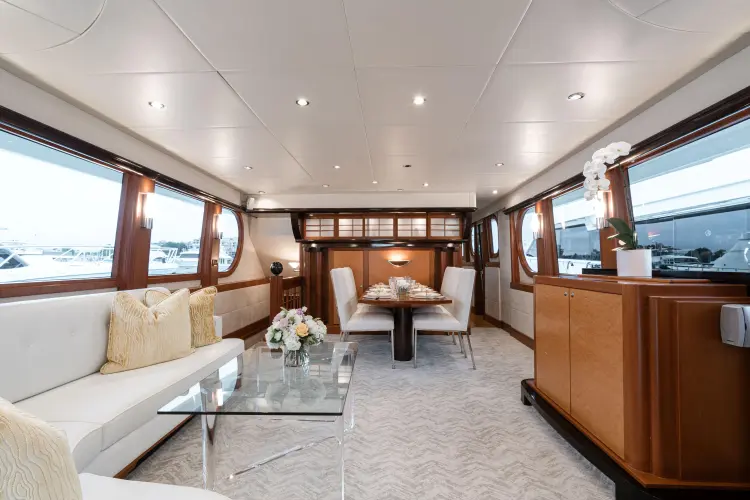 Hapiness II Yacht Photos Pics 