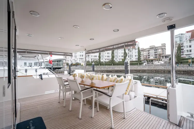 Hapiness II Yacht Photos Pics 