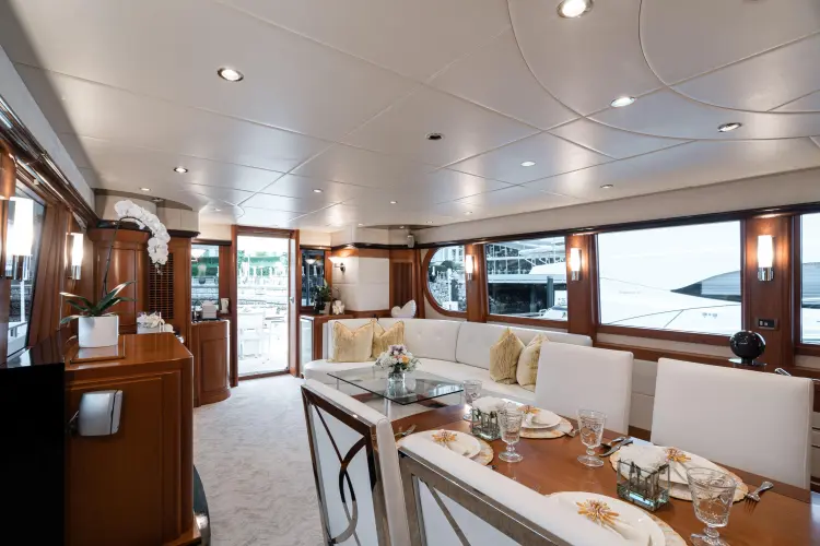 Hapiness II Yacht Photos Pics 