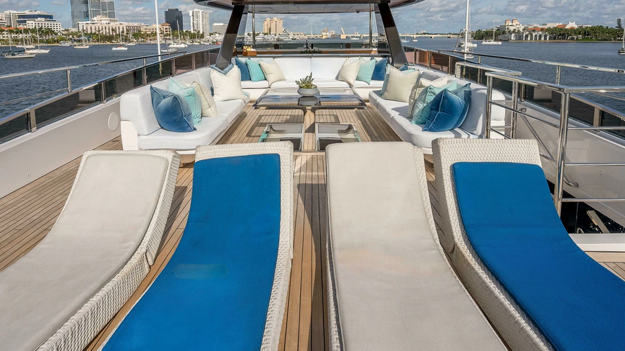 Neverland Yacht Photos Pics 