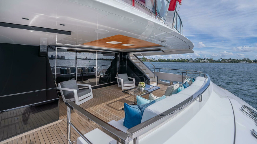 Neverland Yacht Photos Pics 