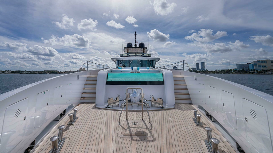 Neverland Yacht Photos Pics 