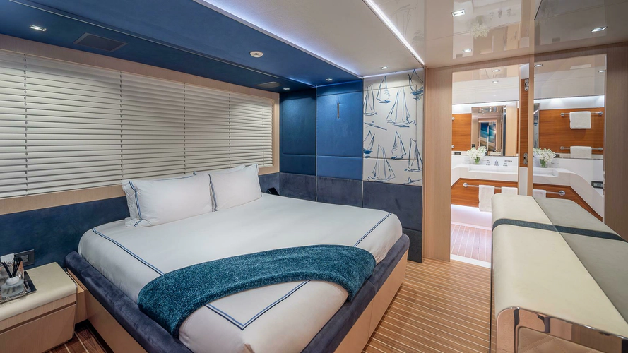 Neverland Yacht Photos Pics 