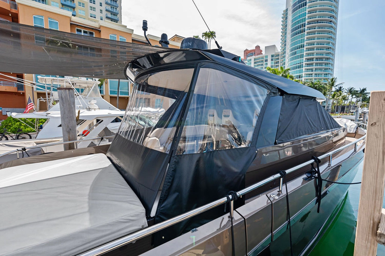 Felicita Yacht Photos Pics 