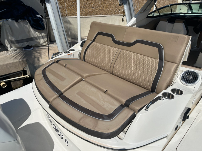 Tireless Yacht Photos Pics 