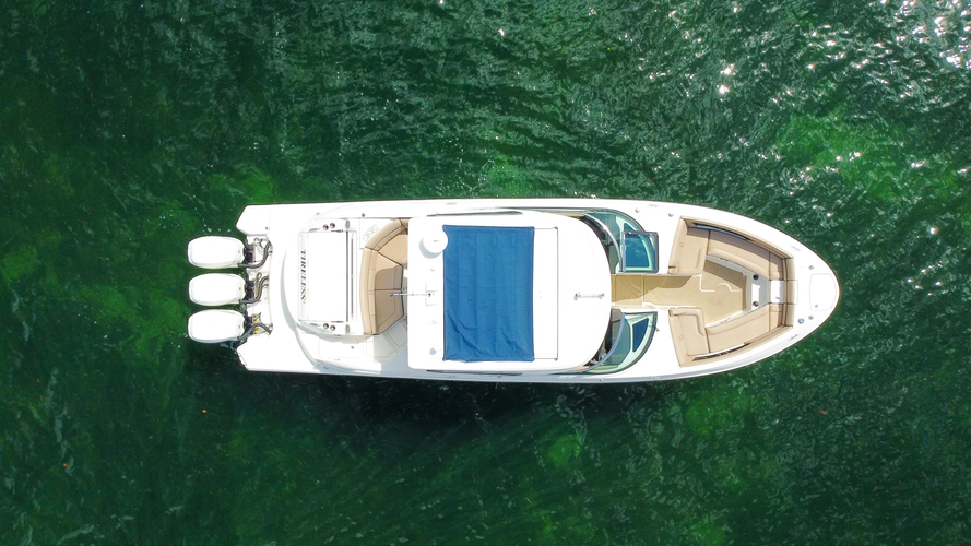 Tireless Yacht Photos Pics 