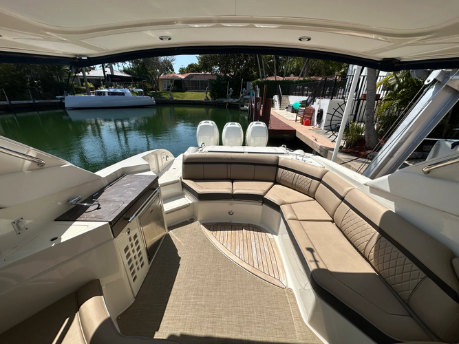 Tireless Yacht Photos Pics 