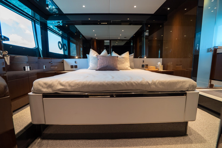 Bel Sogno Yacht Photos Pics 