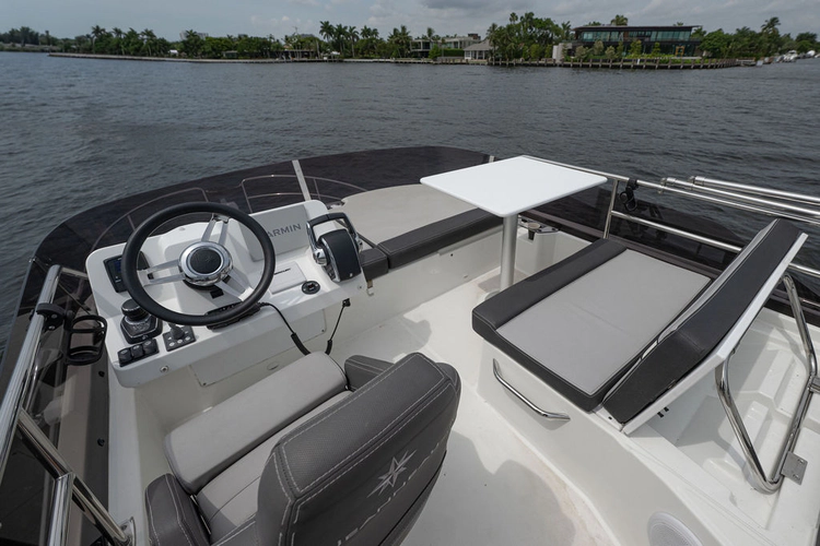 Bababa's Time Yacht Photos Pics 