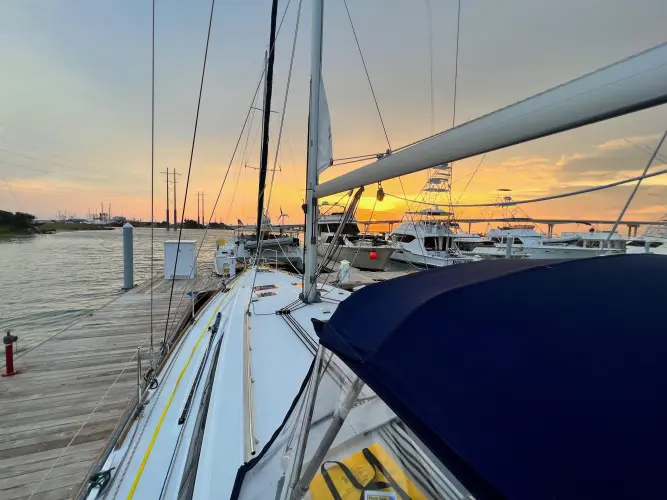 Serendipity Yacht Photos Pics 