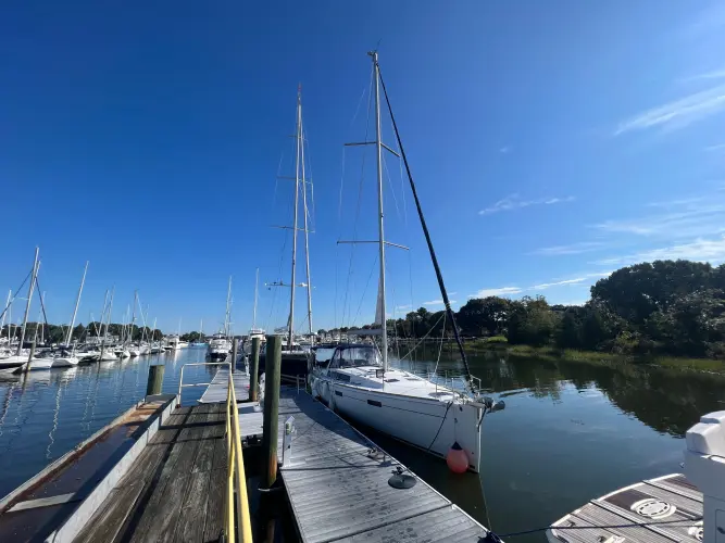 Serendipity Yacht Photos Pics 