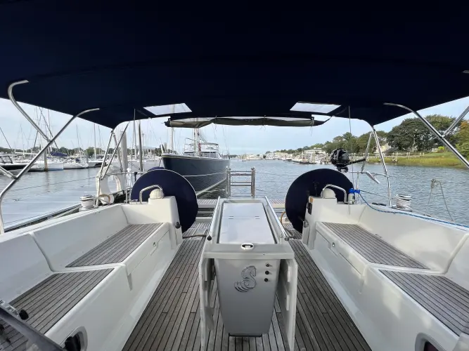 Serendipity Yacht Photos Pics 