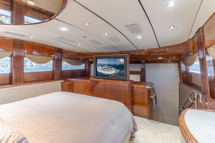 Active Octo Yacht Photos Pics 