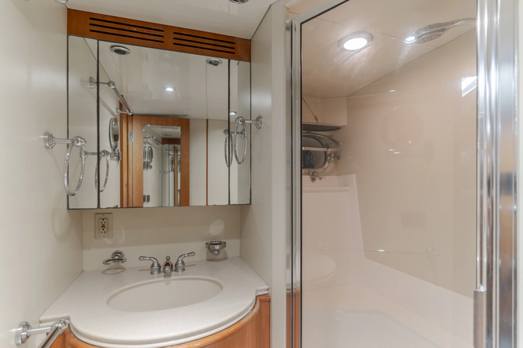 Active Octo Yacht Photos Pics 