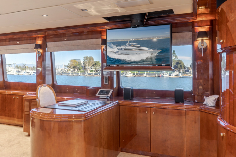 Active Octo Yacht Photos Pics 