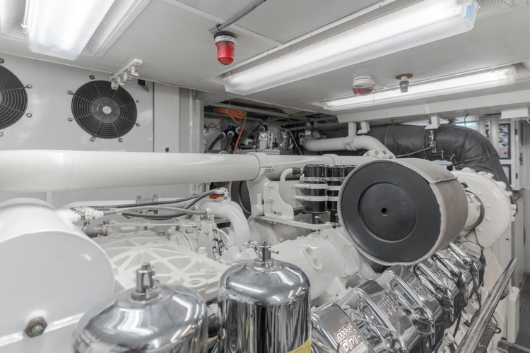 Active Octo Yacht Photos Pics 