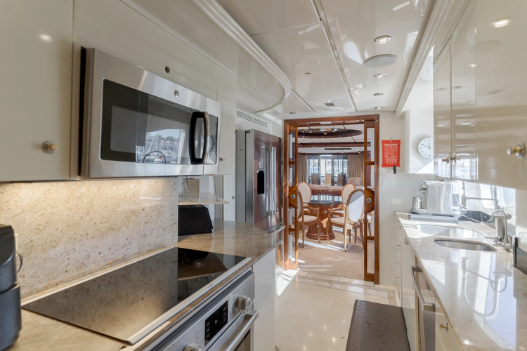 Active Octo Yacht Photos Pics 