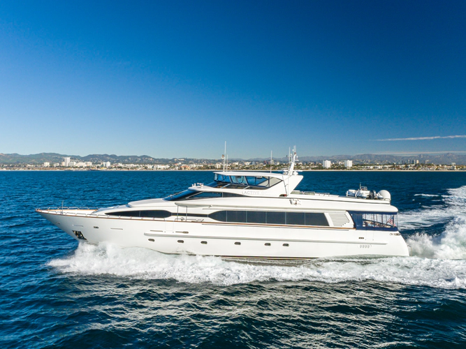 Active Octo Yacht Photos Pics 