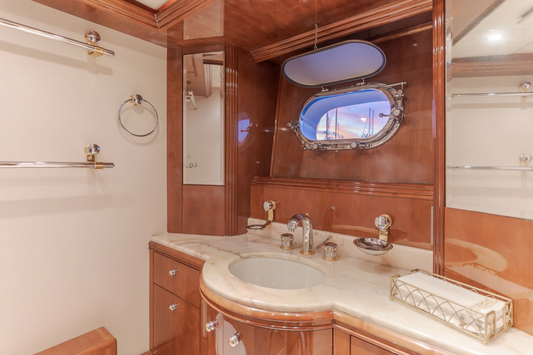 Active Octo Yacht Photos Pics 