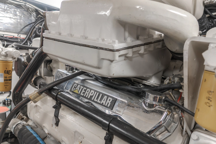 Bluefin Yacht Photos Pics 