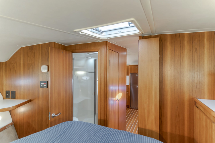 Bluefin Yacht Photos Pics 