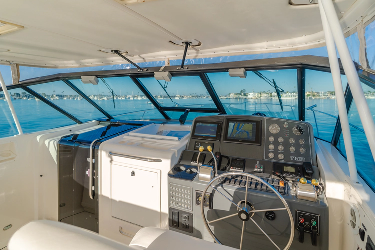 Bluefin Yacht Photos Pics 