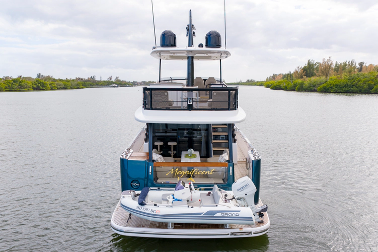 Megnificent Yacht Photos Pics 