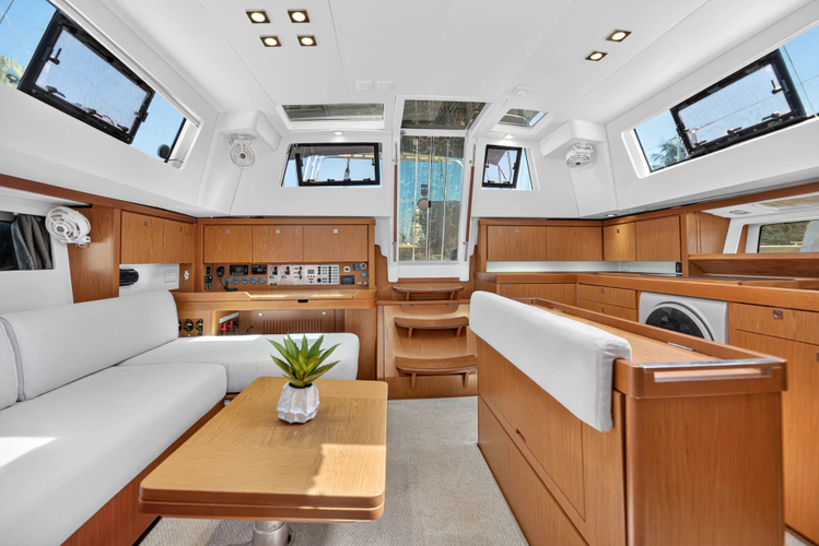 Savannah Yacht Photos Pics 