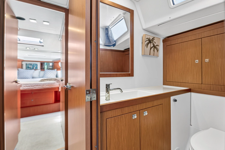 Savannah Yacht Photos Pics 