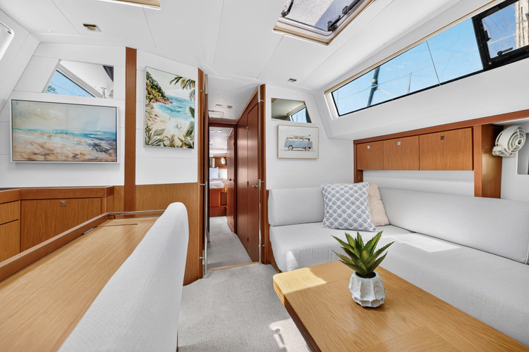 Savannah Yacht Photos Pics 