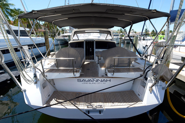 Savannah Yacht Photos Pics 