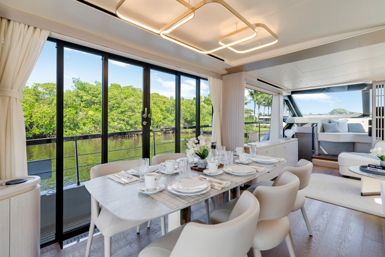 70 Fly Yacht Photos Pics 