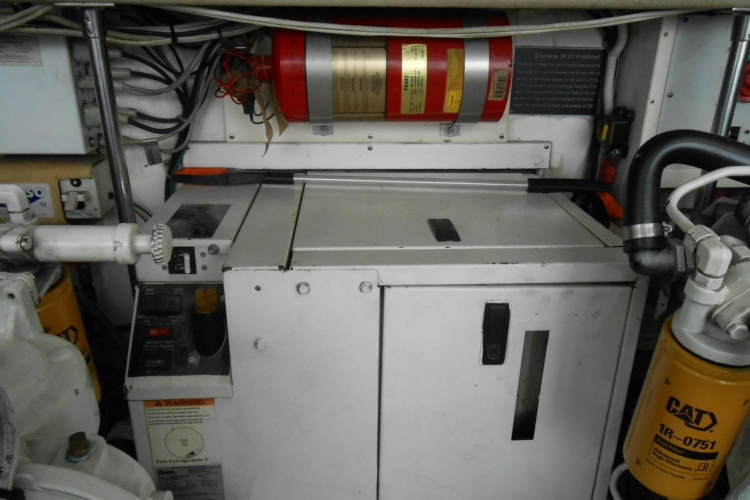 Beer Money Yacht Photos Pics 