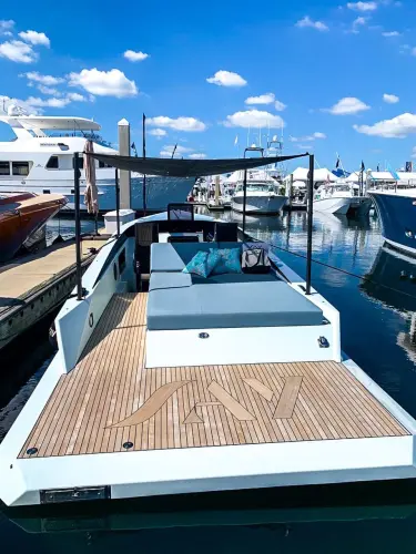  Yacht Photos Pics 