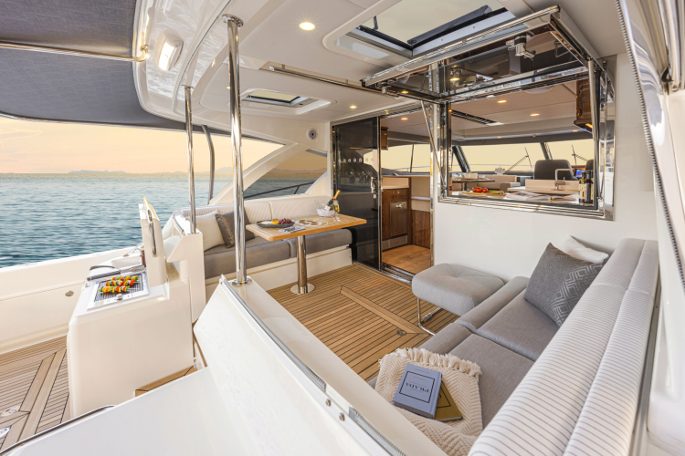 465 Suv Yacht Photos Pics 