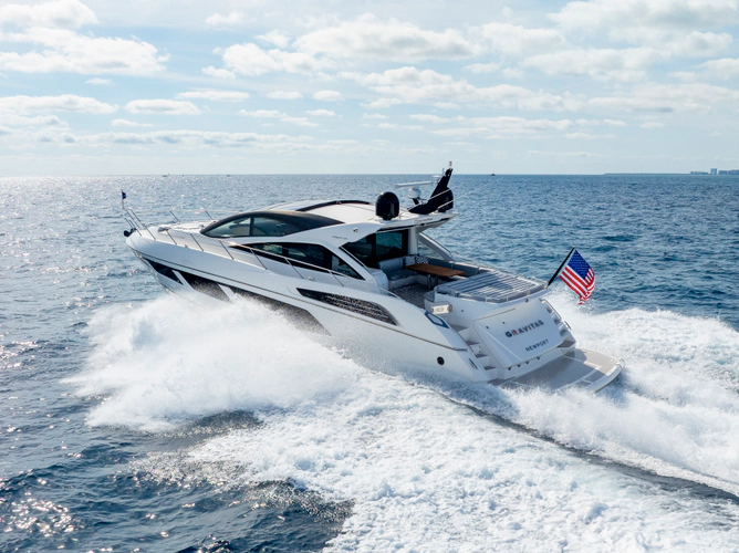 Gravitas Yacht Photos Pics 