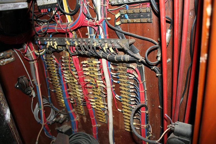 Allez Yacht Photos Pics 