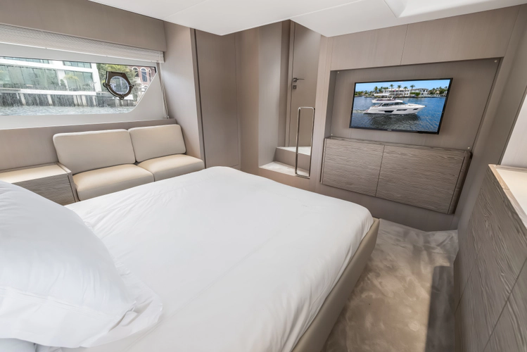 Amelia Seas Yacht Photos Pics 