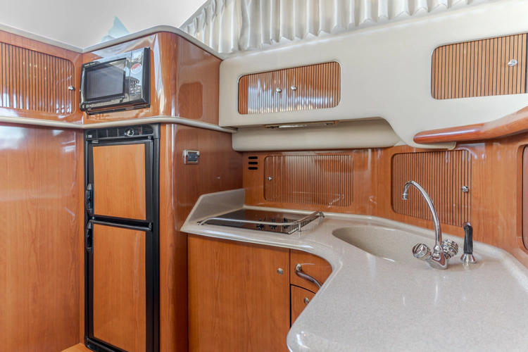 Impulse Yacht Photos Pics 