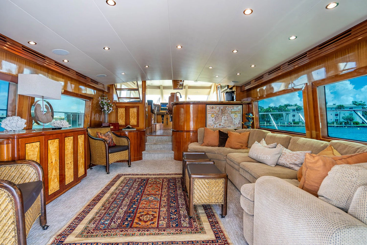 Lady Bella Yacht Photos Pics 