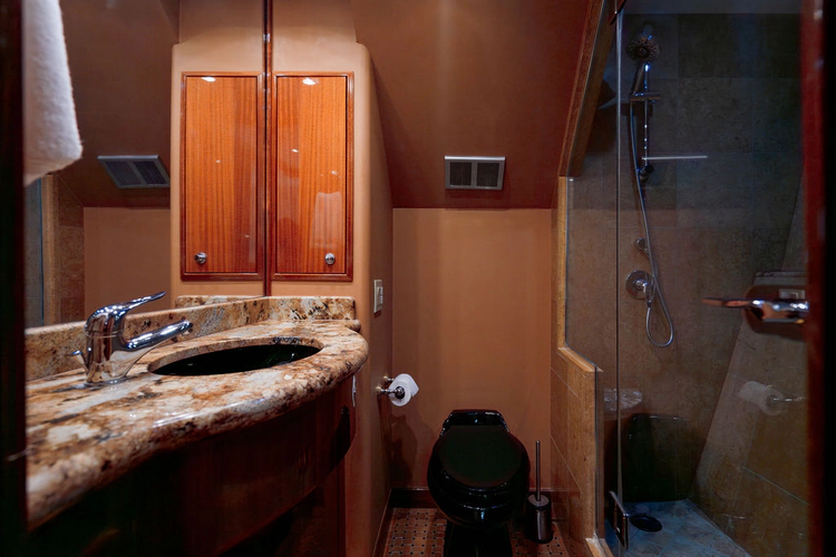 Lady Bella Yacht Photos Pics 