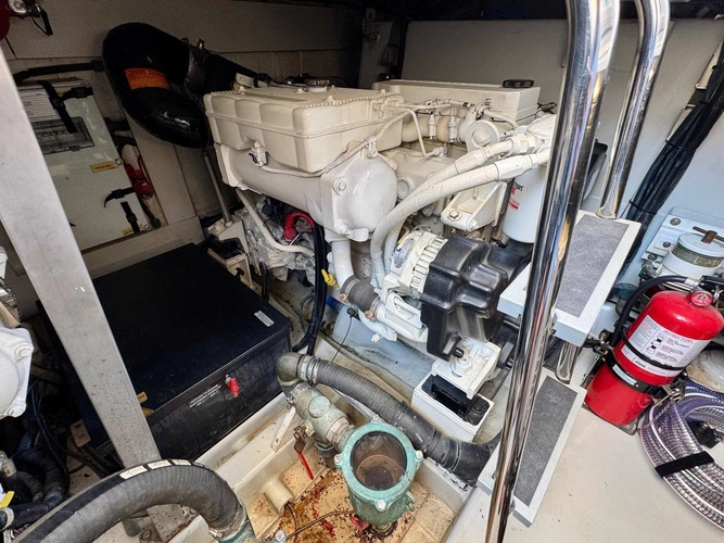 Tangerine Moon Yacht Photos Pics 