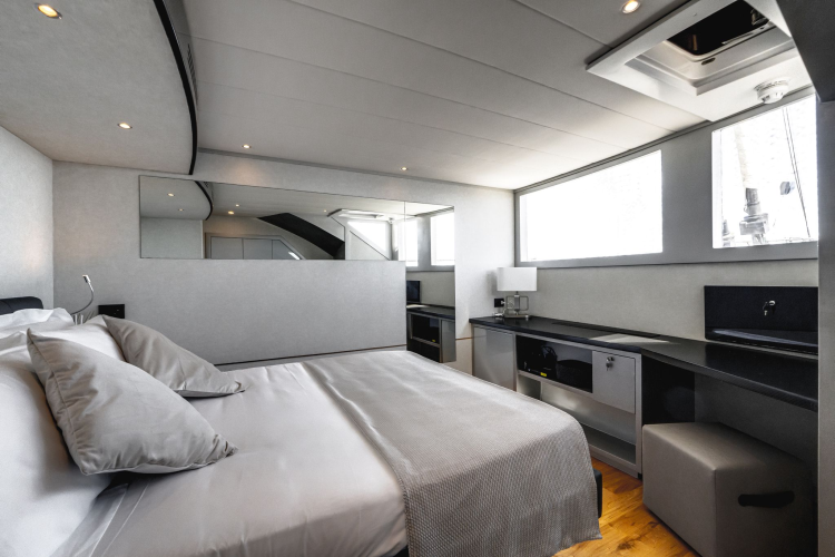 Lyfe At Sea Yacht Photos Pics 