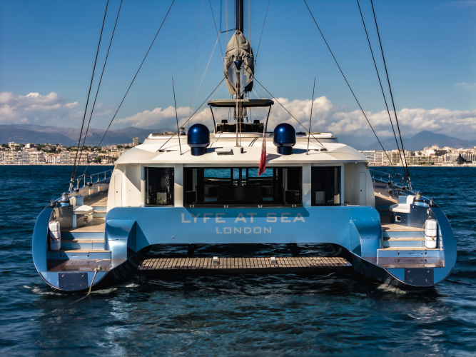 Lyfe At Sea Yacht Photos Pics 