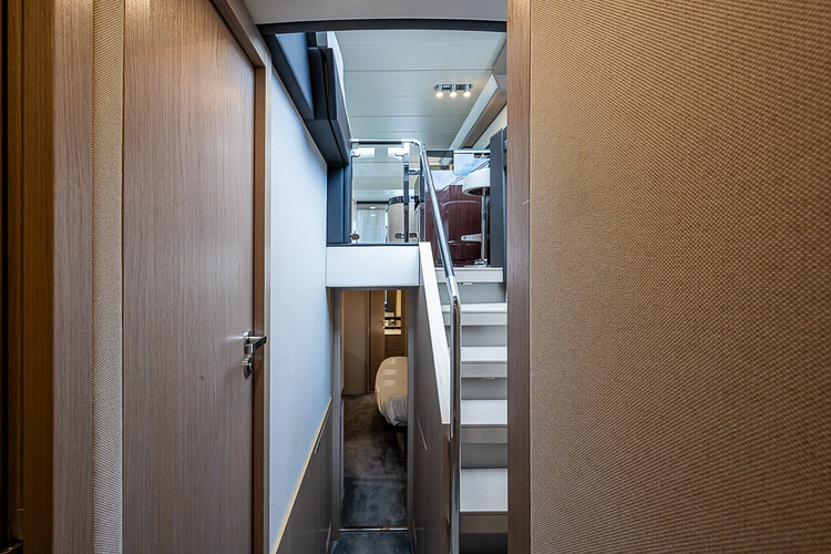 Liquid Asset Yacht Photos Pics 