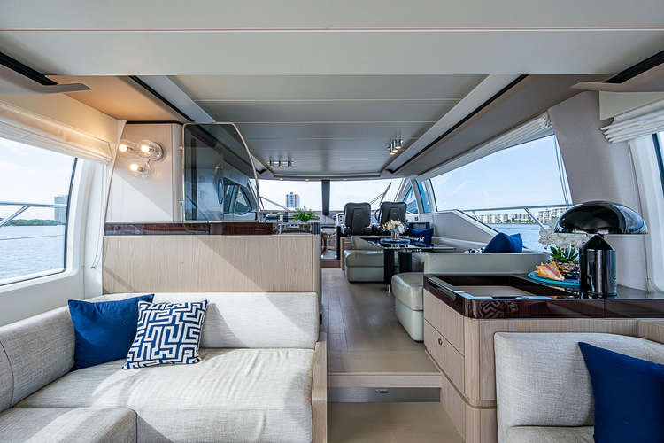 Liquid Asset Yacht Photos Pics 