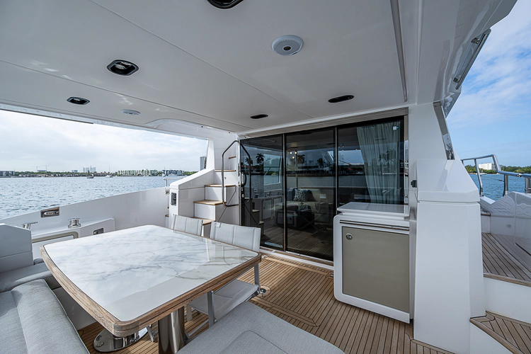 Liquid Asset Yacht Photos Pics 